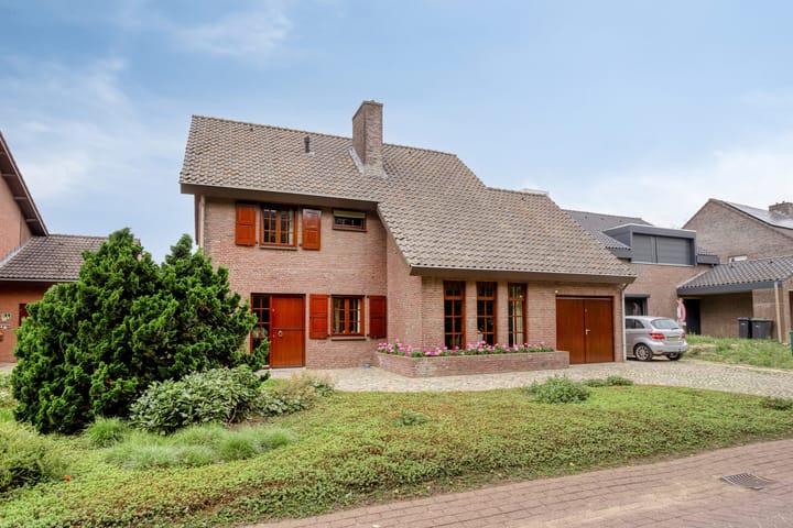 Foto 1 van Voerenweg 36