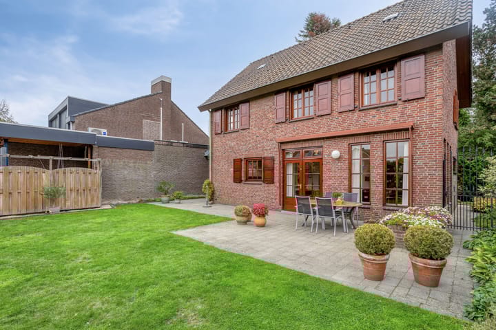 Foto 31 van Voerenweg 36