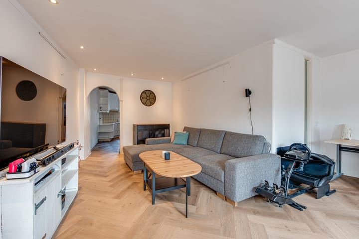 Photo 8 of Laanstraat 89-D1