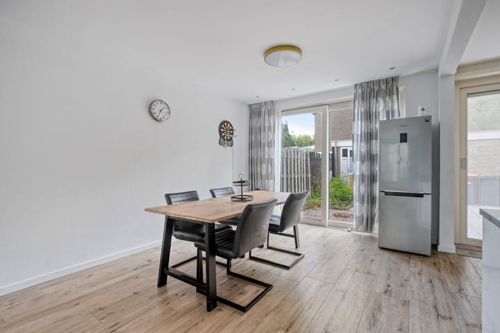 Foto 12 van Loggerstraat 46