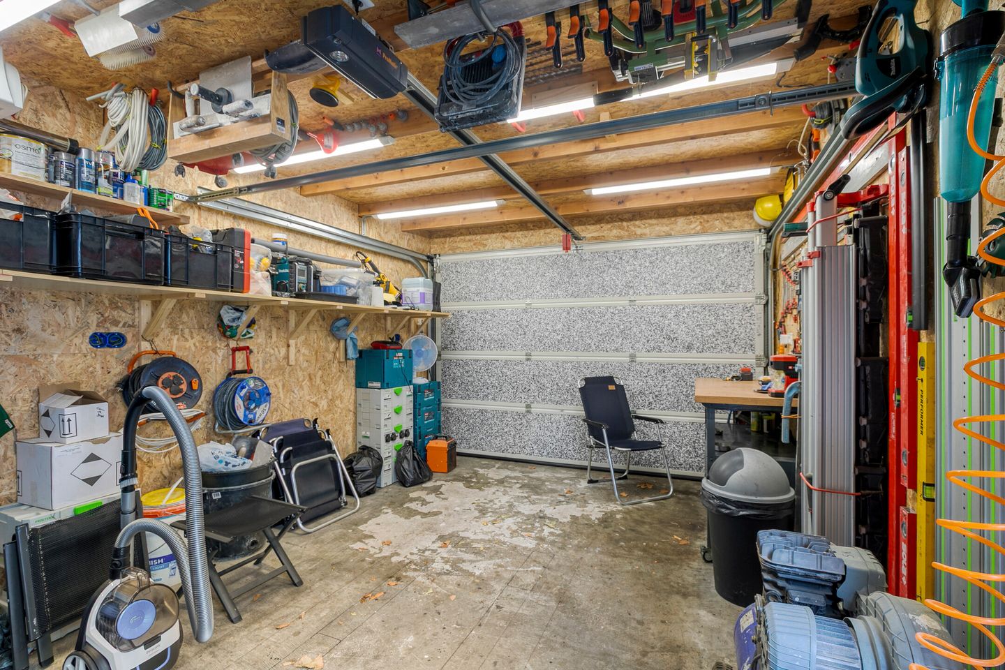 Foto 34 van Loggerstraat 46