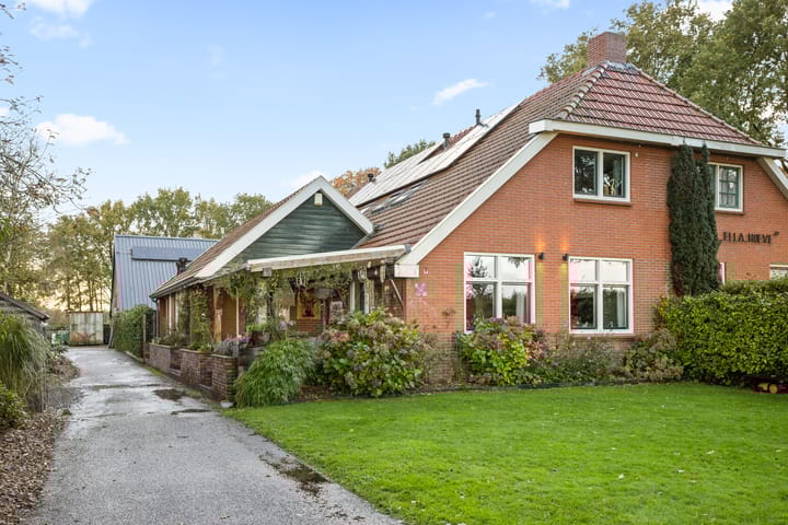 Photo 14 of Rolderstraat 59