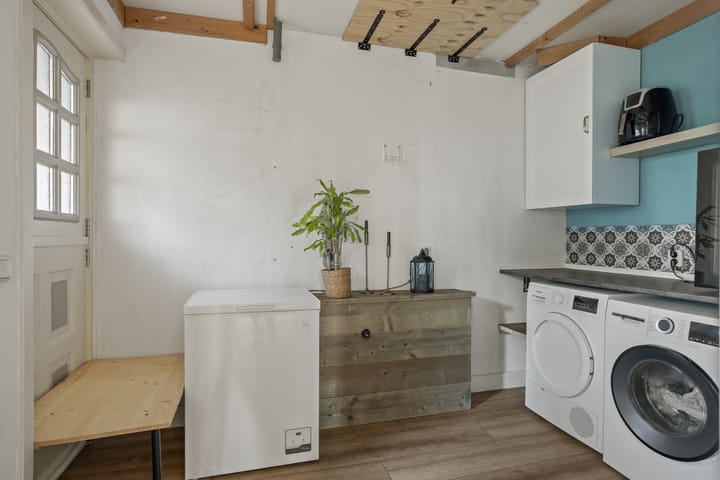 Photo 25 of Rolderstraat 59