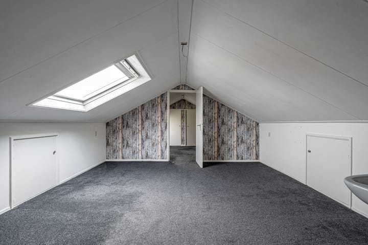 Photo 28 of Goudenregenstraat 3