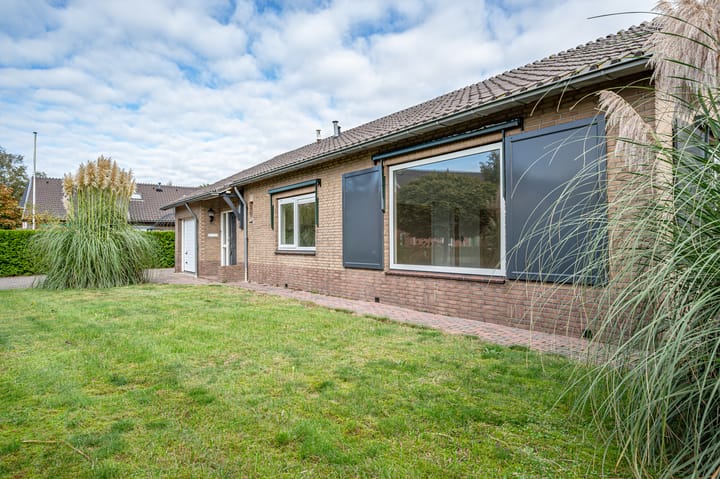 Photo 37 of Goudenregenstraat 3