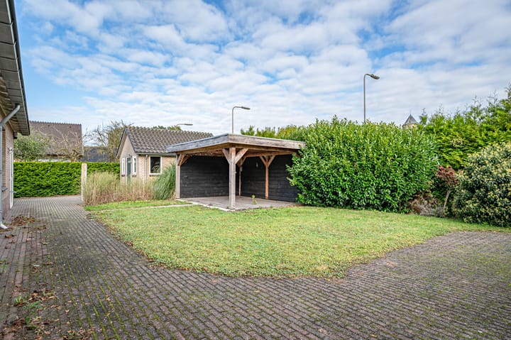 Photo 41 of Goudenregenstraat 3