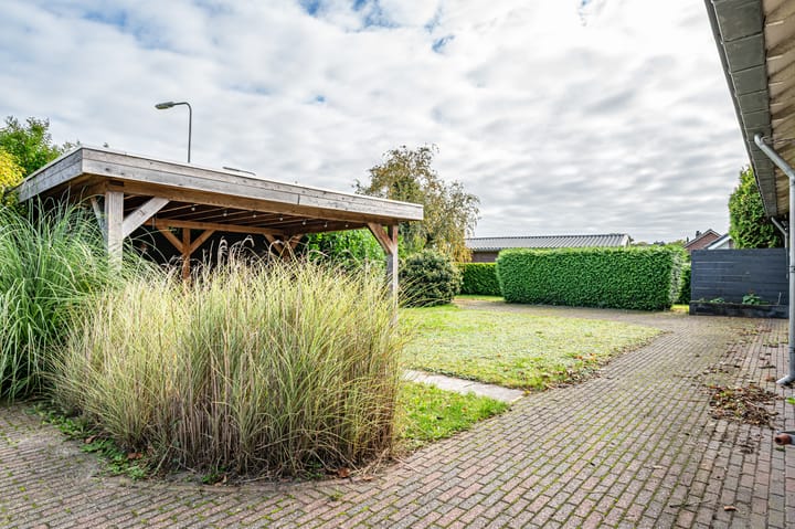 Photo 42 of Goudenregenstraat 3