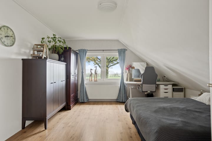 Photo 42 of Rolderstraat 59