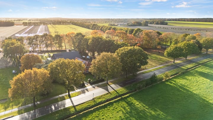 Photo 68 of Rolderstraat 59