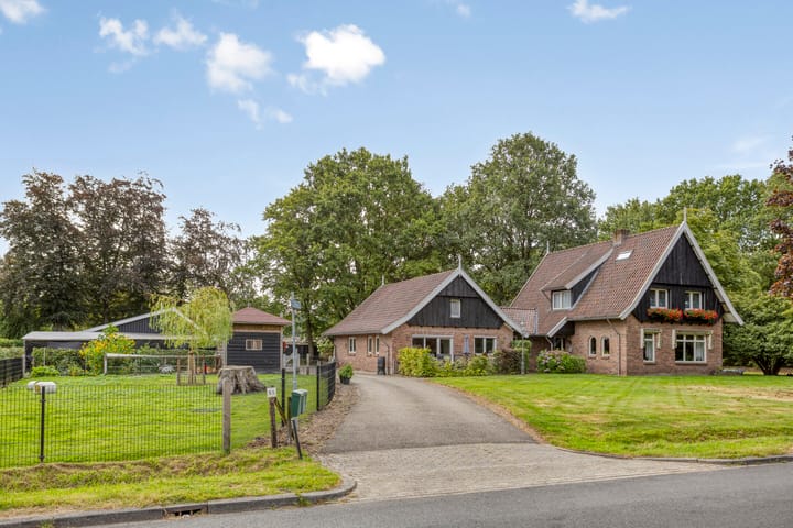 Foto 6 van Vikkerhoekweg 65