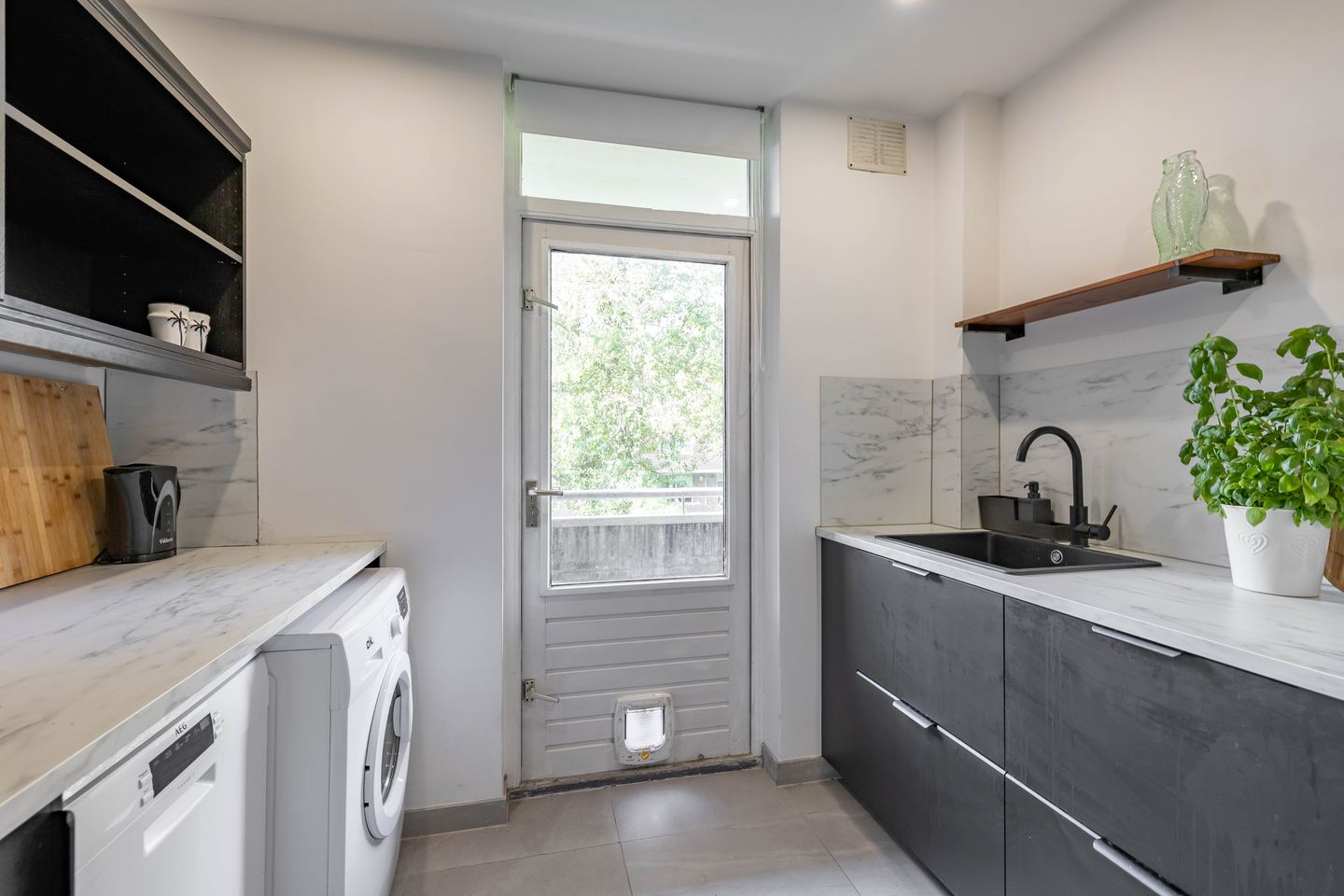 Foto 10 van Paramaribostraat 78