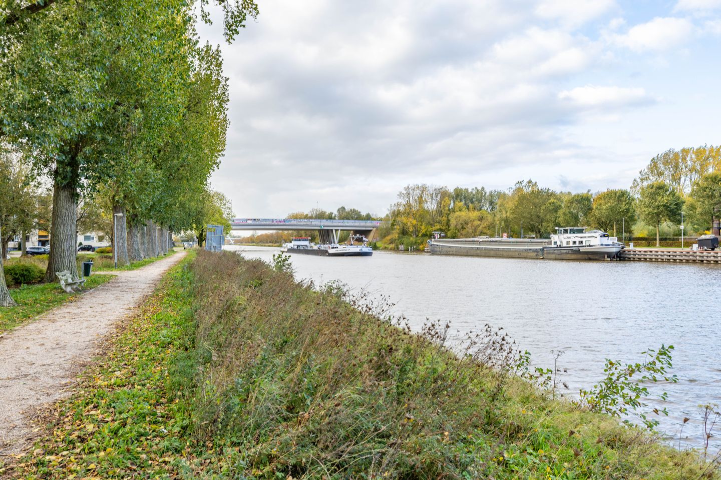 Foto 25 van Paramaribostraat 78