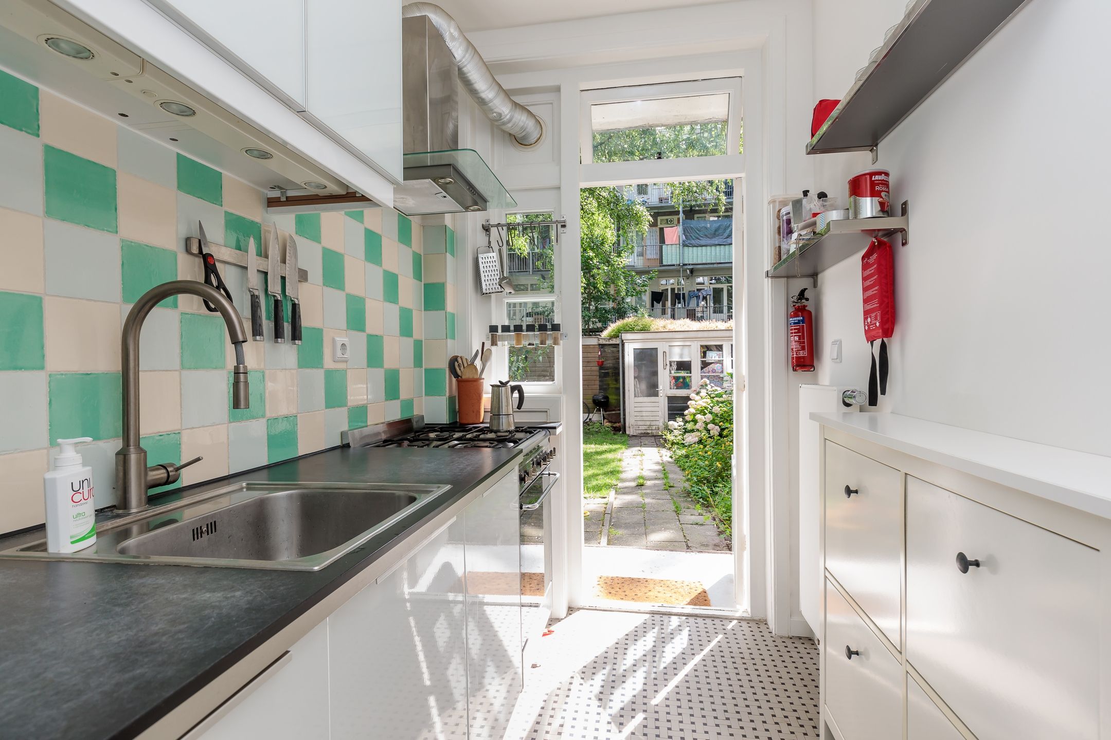 Photo 6 of Postjeskade 179-H