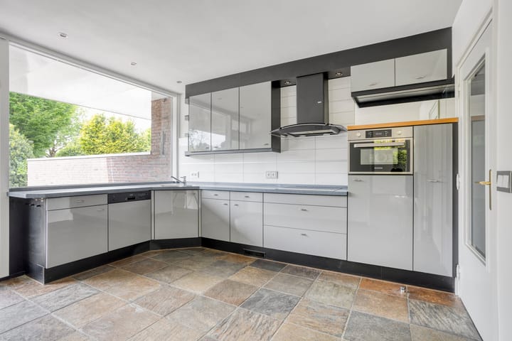 Foto 16 van Lindenstraat 36