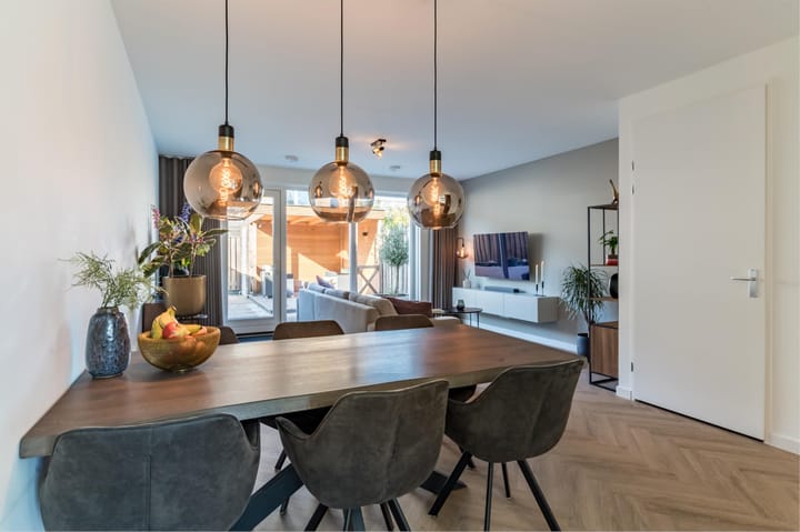 Foto 12 van Vuurijzer 89