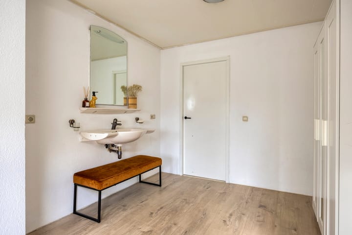 Photo 22 of Oosteind 59