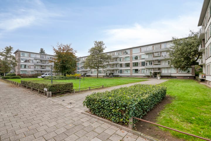 Photo 28 of Veldmaarschalk Montgomerylaan 885