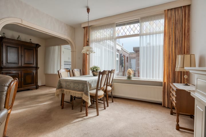 Photo 13 of Anjerstraat 11