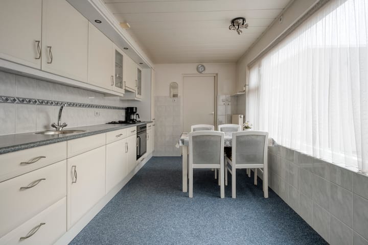 Photo 19 of Anjerstraat 11