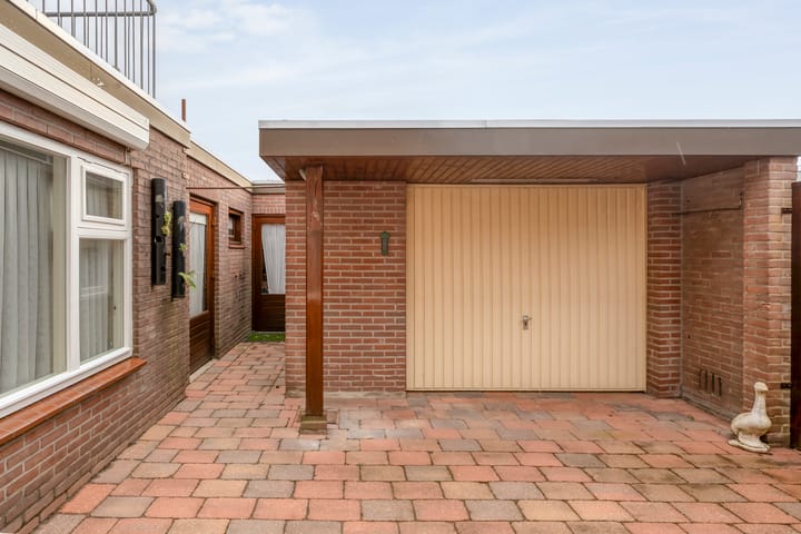 Photo 38 of Anjerstraat 11