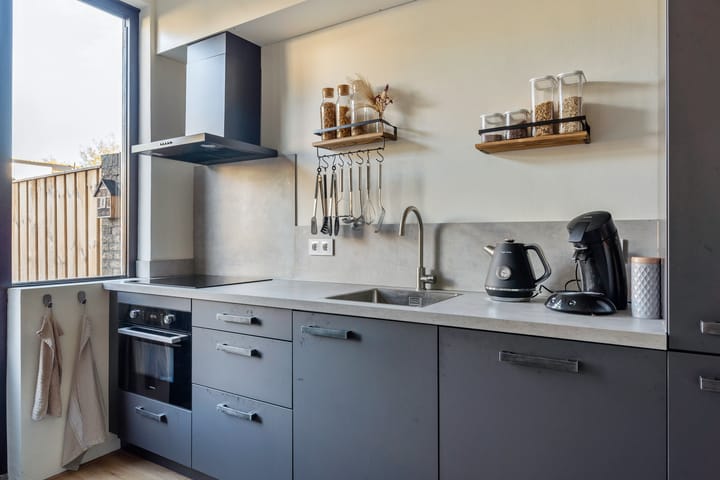 Photo 20 of Easter Omwei 29