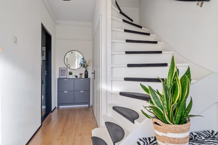 Photo 22 of Easter Omwei 29