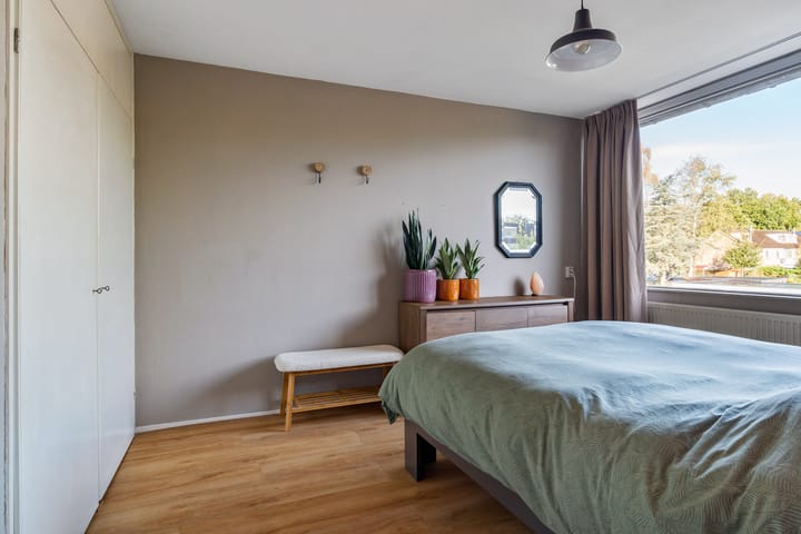 Photo 23 of Easter Omwei 29