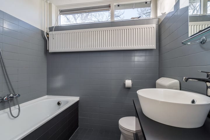 Photo 31 of Easter Omwei 29