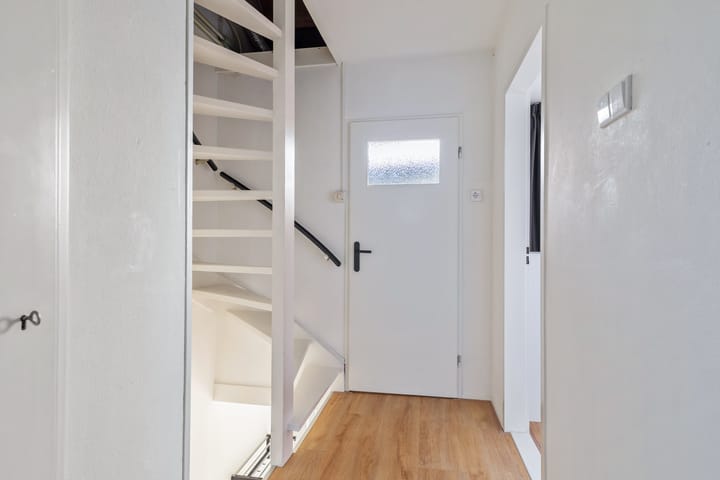 Photo 33 of Easter Omwei 29