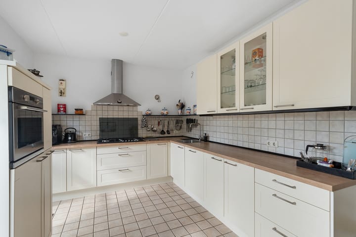 Photo 9 of Karstraat 15-B