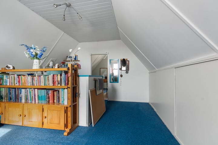 Photo 28 of Karstraat 15-B