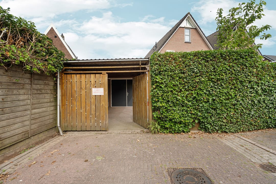 Foto 41 van Karstraat 15-B