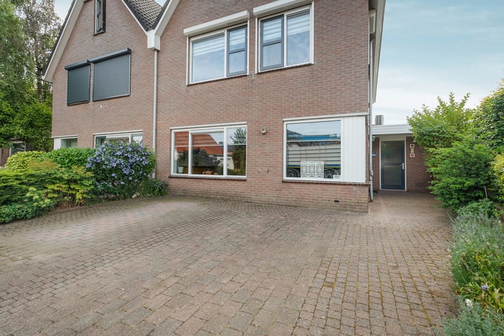 Photo 45 of Karstraat 15-B