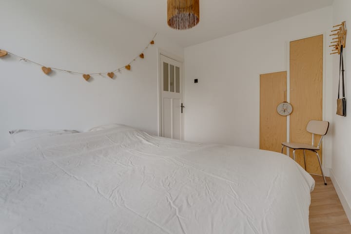 Photo 26 of Witte de Withstraat 29