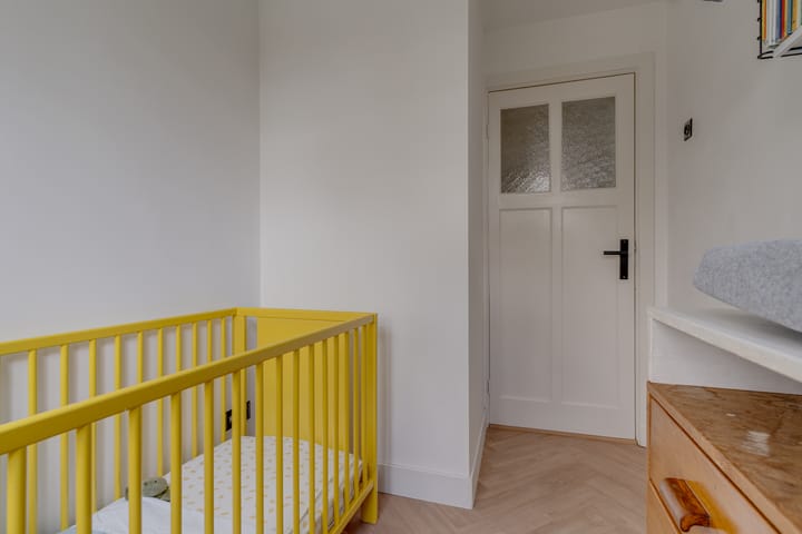 Photo 34 of Witte de Withstraat 29