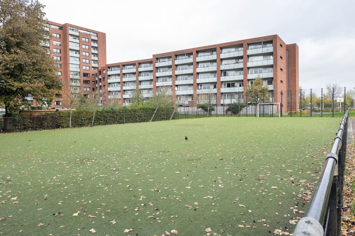 Photo 56 of Witte de Withstraat 29