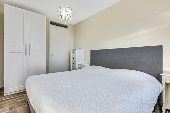 Photo 15 of Beatrixstraat 68-H