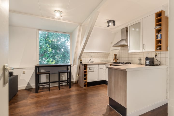 Foto 9 van Overtoom 52