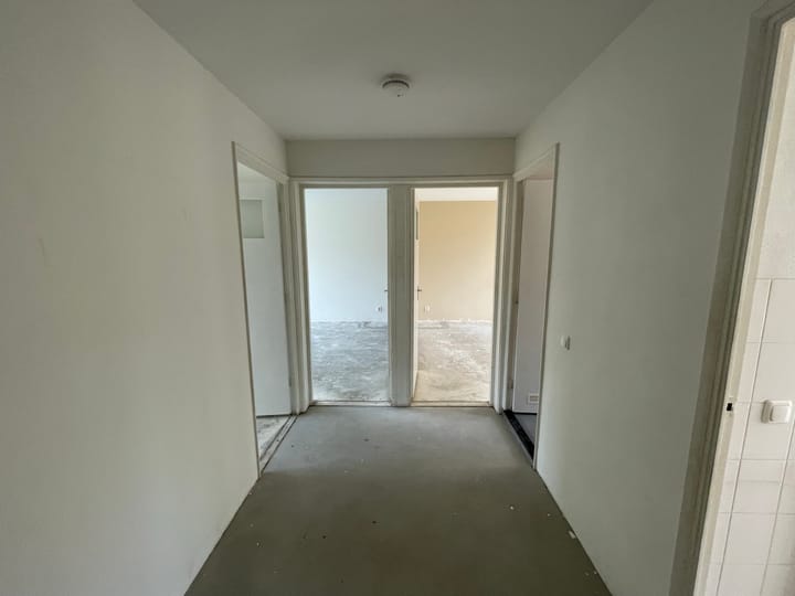 Photo 4 of Helena Mercierstraat 6-1