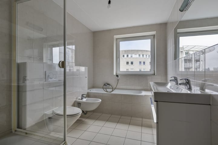 Photo 19 of Amstelboulevard 24