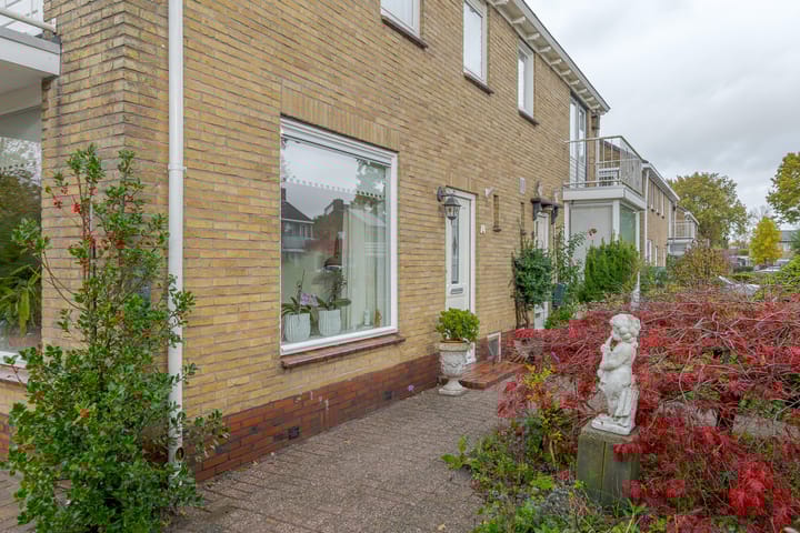 Foto 28 van Larixlaan 14