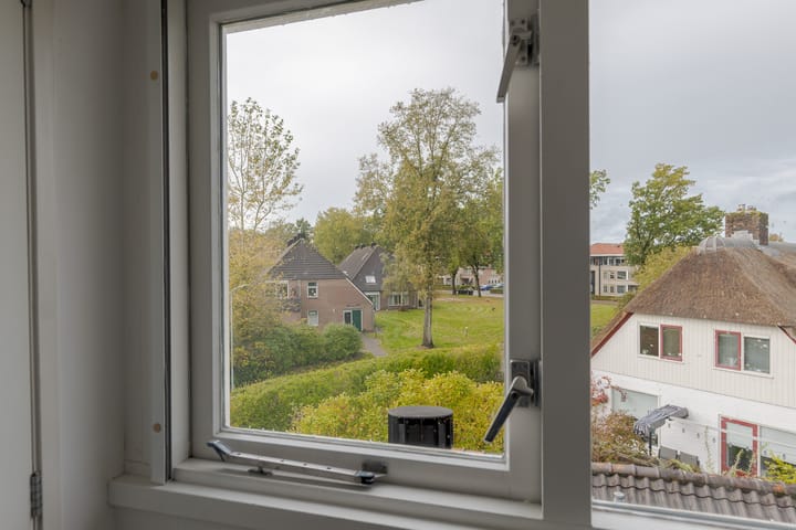 Foto 45 van Larixlaan 14