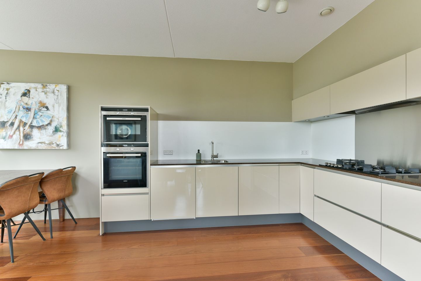 Foto 10 van Broeder Alarmstraat 113