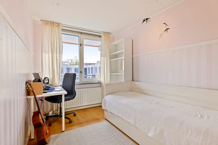 Foto 15 van Valkenburgerstraat 153