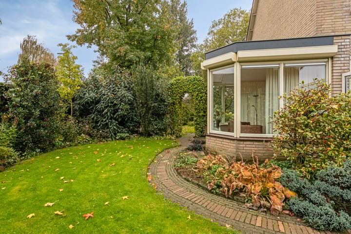 Photo 40 of 't Spiker 33