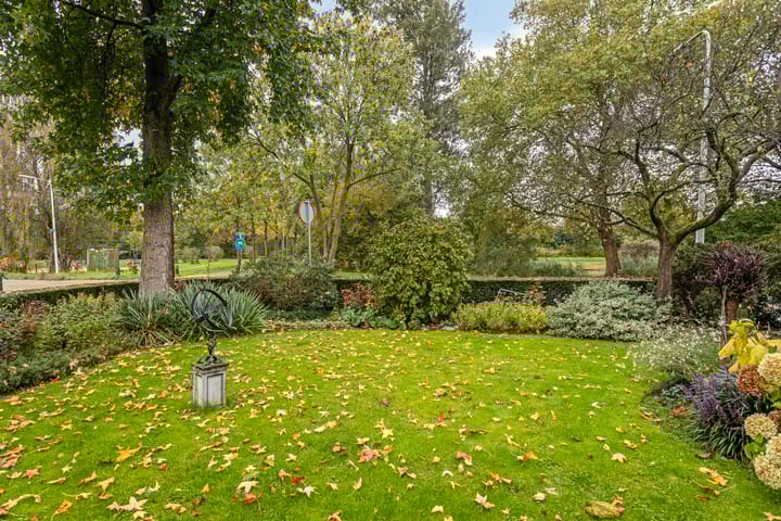 Photo 43 of 't Spiker 33