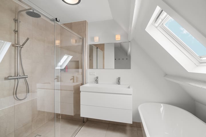 Photo 4 of Vincent van Goghstraat 123