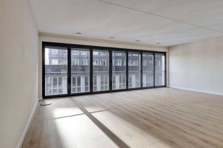 Foto 4 van Purperhoedenveem 30