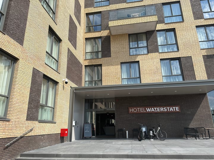 Photo 7 of Westhavendijk 127