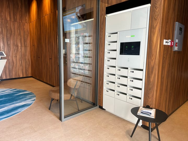 Photo 10 of Westhavendijk 127